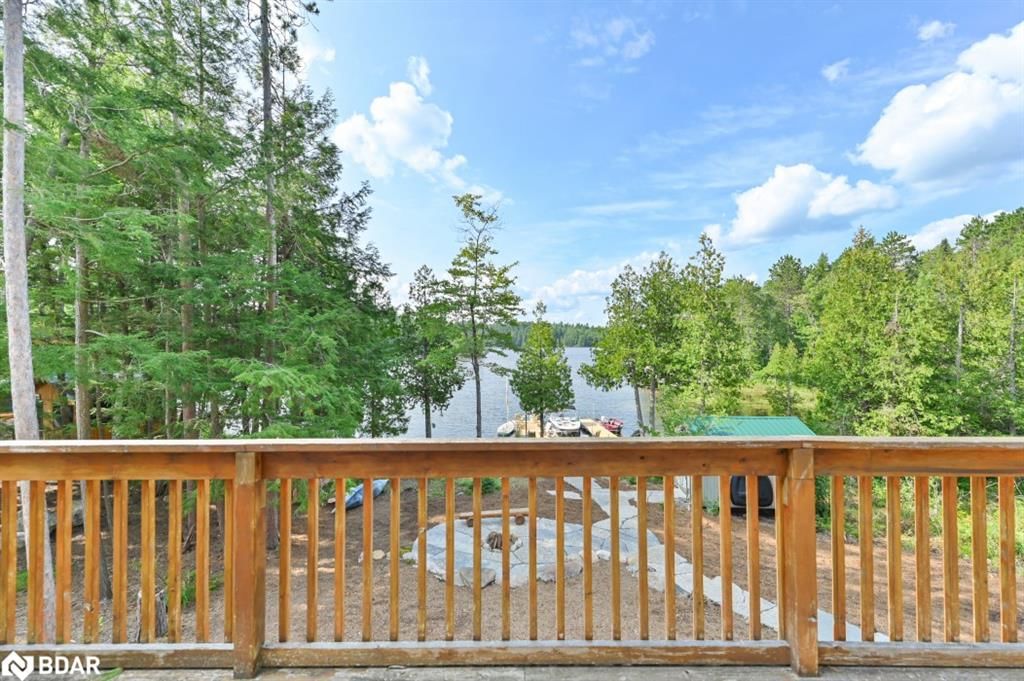 Single Family Residence sold at 660 Thirty Island Road, Cloyne, ON, K0H 1L0 - Addington Highlands - MLS: 40574135