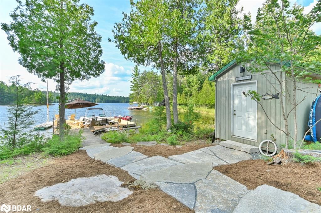 Single Family Residence sold at 660 Thirty Island Road, Cloyne, ON, K0H 1L0 - Addington Highlands - MLS: 40574135