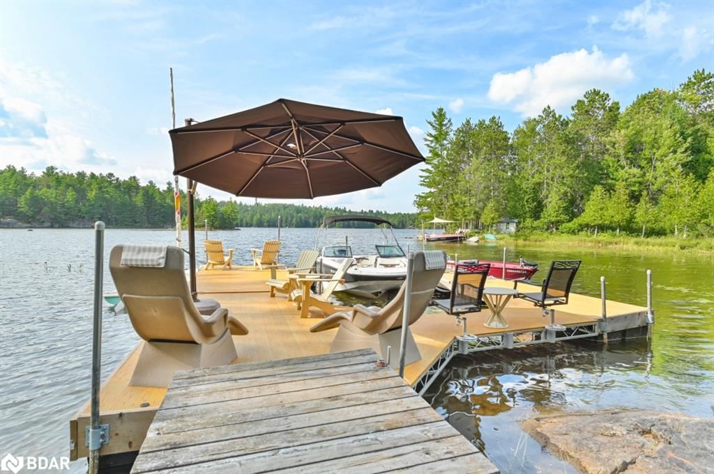 Single Family Residence sold at 660 Thirty Island Road, Cloyne, ON, K0H 1L0 - Addington Highlands - MLS: 40574135