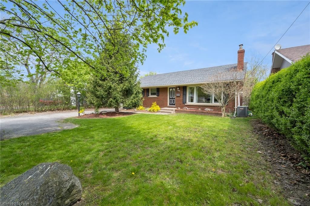 Single Family Residence sold at 185 Glendale Avenue, St. Catharines, ON, L2T 2K4 - Glendale/Glenridge - MLS: 40580466