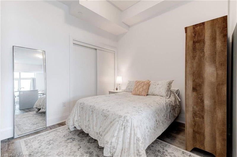 Room2