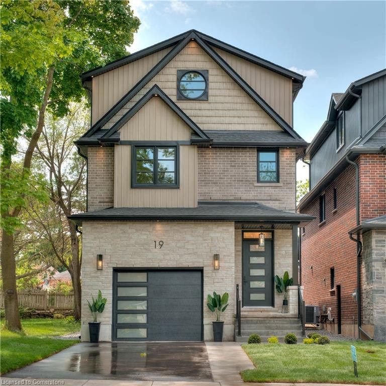 Single Family Residence sold at 19 Avondale Avenue, Waterloo, Uptown Waterloo/Westmount, N2L 2B5 - MLS: 40583789