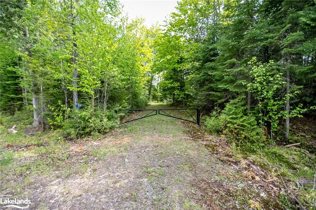 Residential sold at 215 Charlie's Lane, Utterson, ON, P0B 1M0 - Stephenson - MLS: 40585053