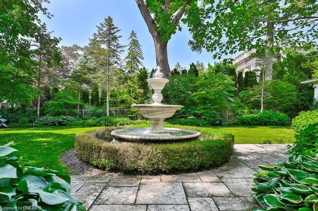499 Lakeshore Road
