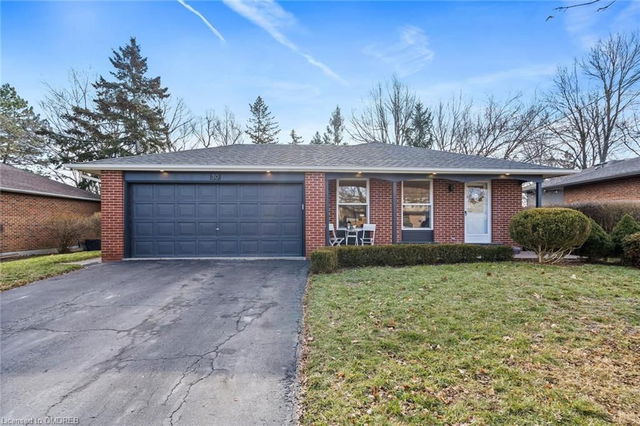 30 Regan Crescent