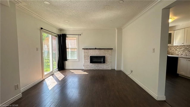 27 - 459 Beechwood Place