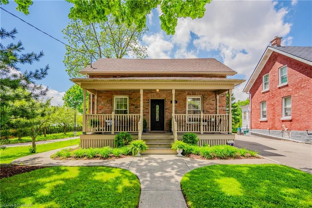 Single Family Residence sold at 205 Park Street, Kitchener, ON, N2G 1M7 - Downtown Kitchener/West Ward - MLS: 40605250