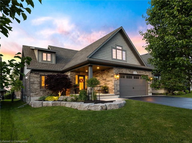 112 Ruby's Crescent