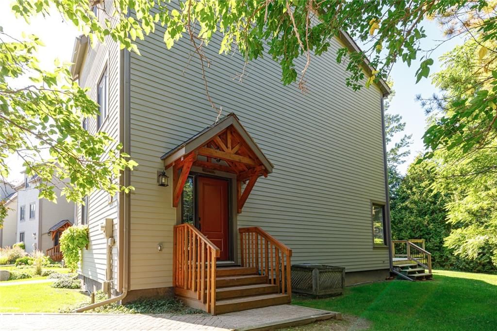 Row/Townhouse sold at 24-63 Bay Street, Thornbury, Blue Mountains, N0H 2P0 - MLS: 40612235