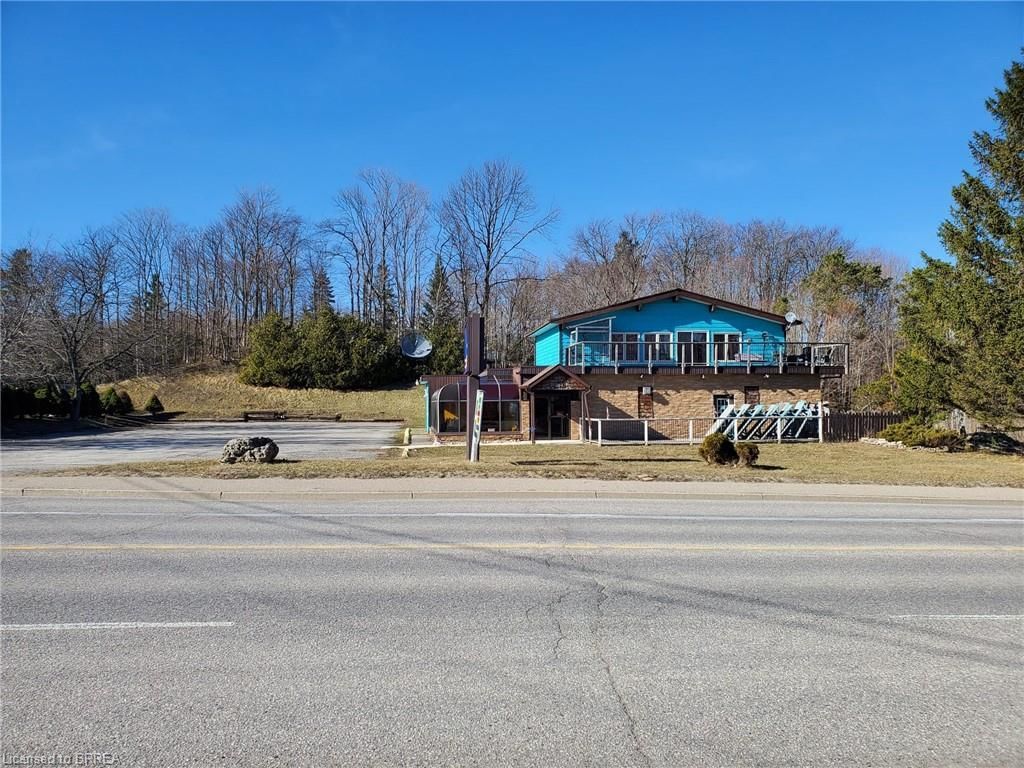 Mixed,Building and Land sold at 651 Main Street, Sauble Beach, South Bruce Peninsula, N0H 2G0 - MLS: 40617121