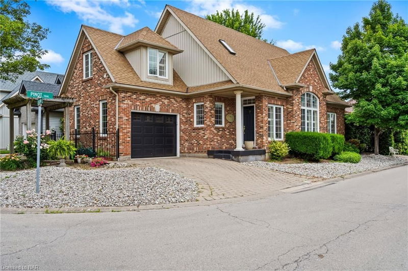 2 Chardonnay Place, Niagara-on-the-Lake, Ontario (MLS 40621854)