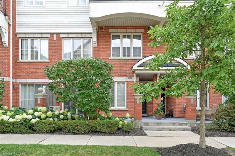 2 - 43 Hays Boulevard