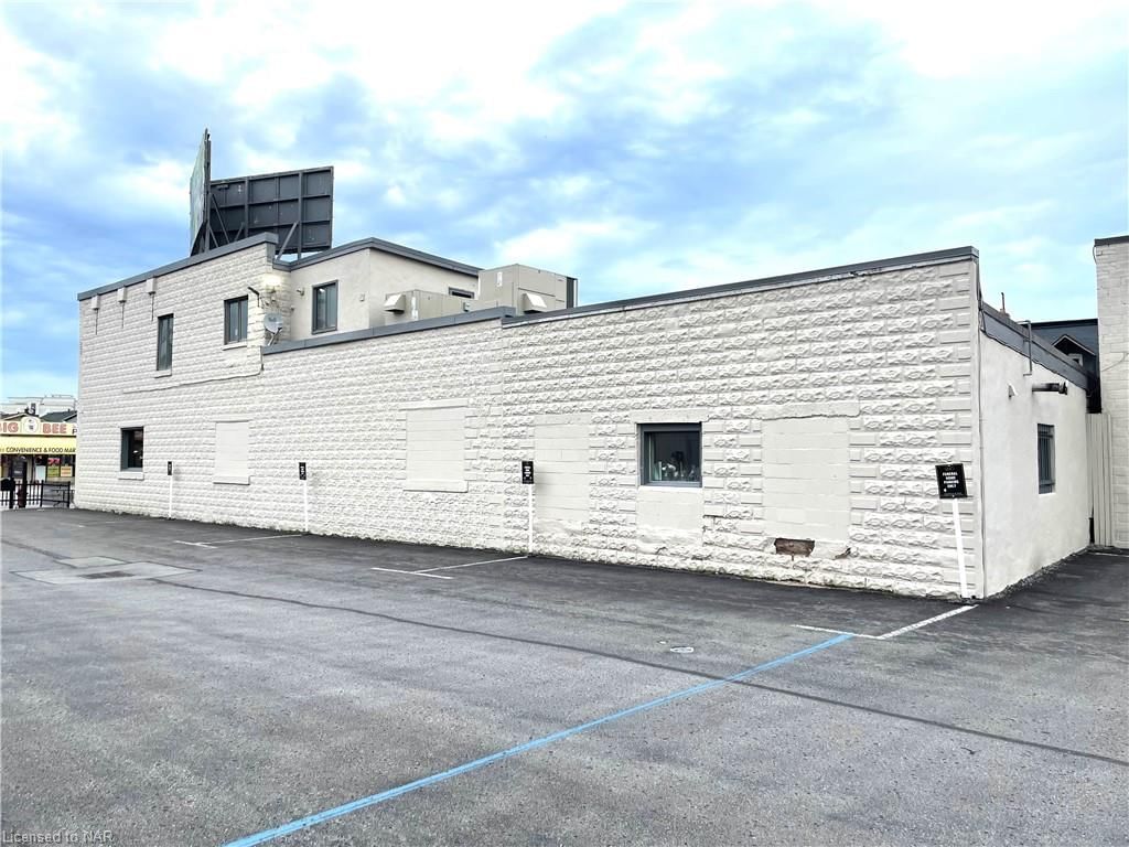 Retail,Building and Land sold at 5970 Lundys Lane, Niagara Falls, Dorchester, L2G 5Z7 - MLS: 40629030