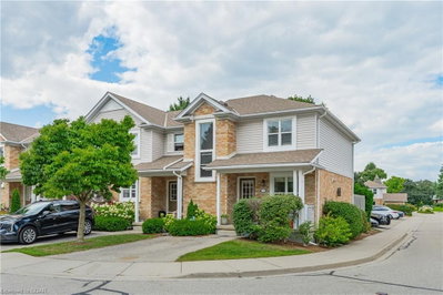 Row/Townhouse sold at 55-240 London Road, Guelph, ON, N1H 8N8 - Exhibition Park - MLS: 40632853