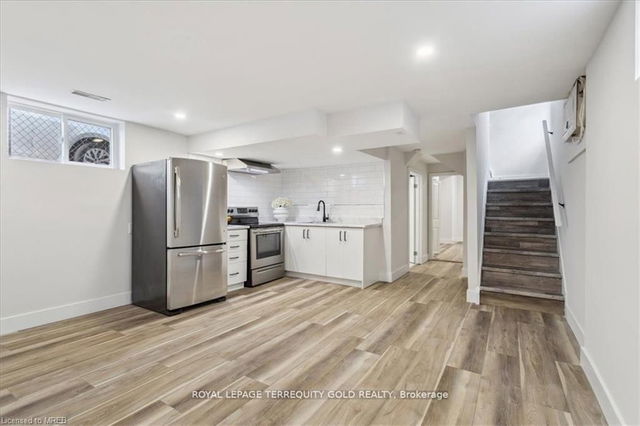 Bsmt - 2027 Brampton Street