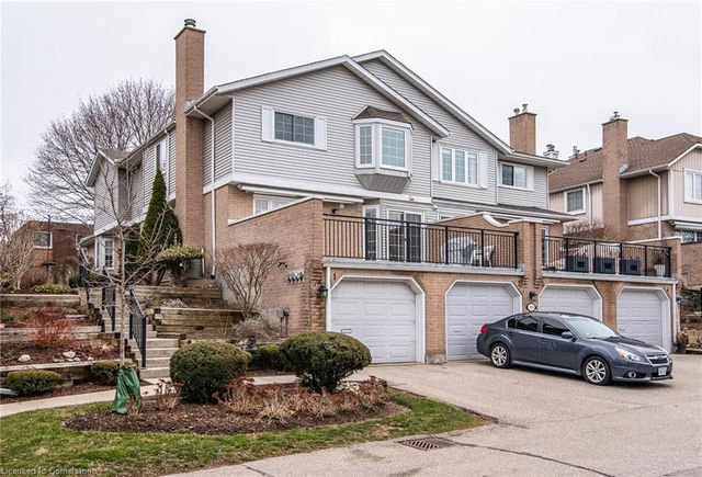 1 - 108 Woodlawn Road E