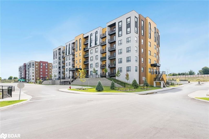 8 Culinary Lane #211, Barrie, Ontario (MLS 40636279)