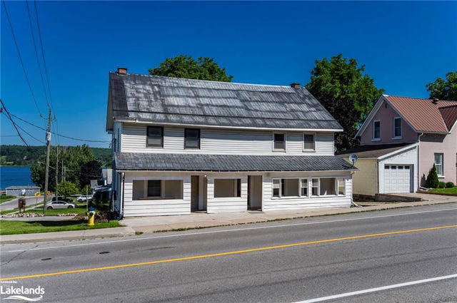 61 Robert Street W