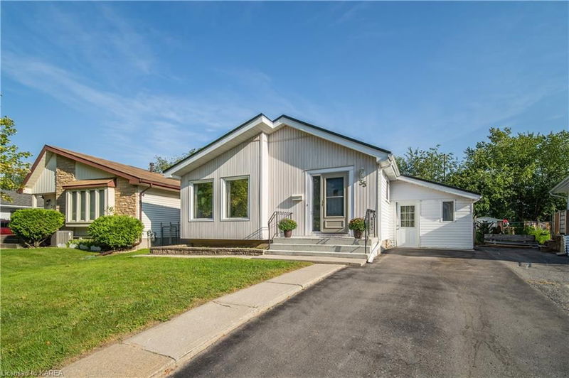 35 Derby Gate Crescent, Kingston, Ontario (MLS 40638814)