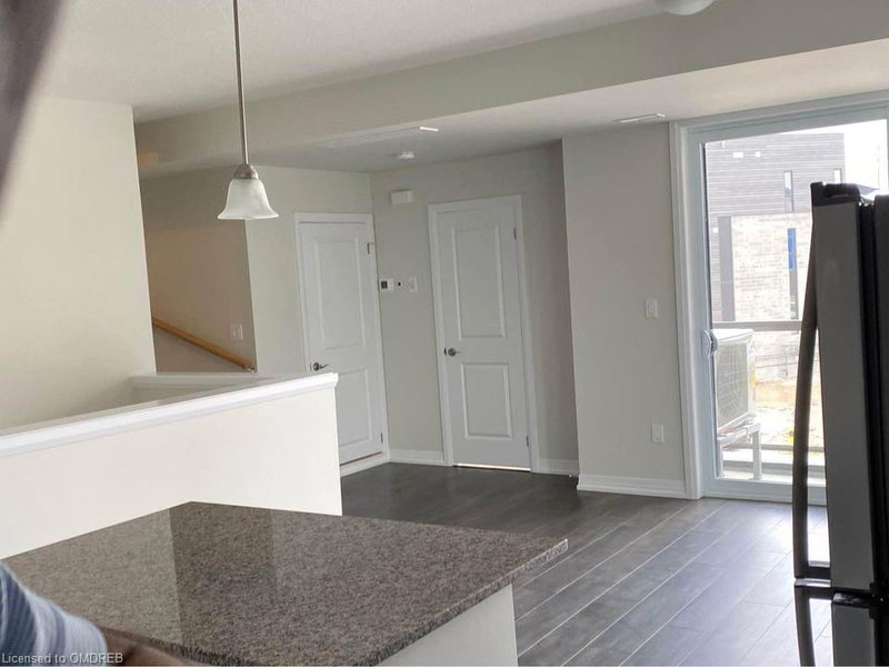 41 - 261 Woodbine Avenue