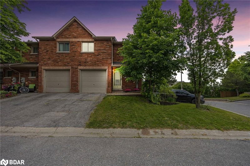 9 Quail Crescent, Barrie, Ontario (MLS 40640359)