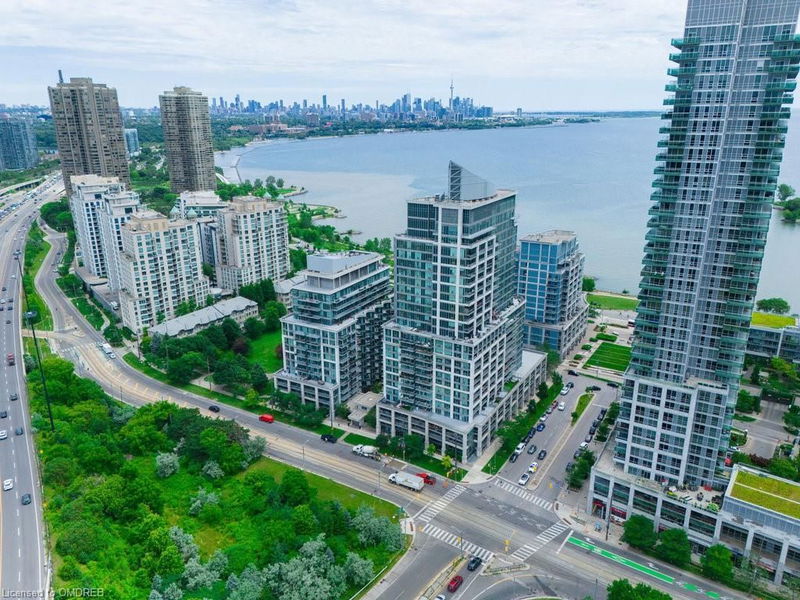 2121 Lake Shore Boulevard W #102, Toronto, Ontario (MLS 40644714)