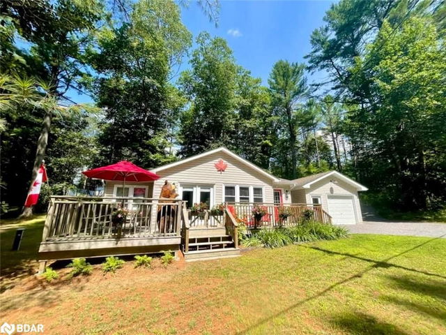 886 Muskoka Road 10 Road