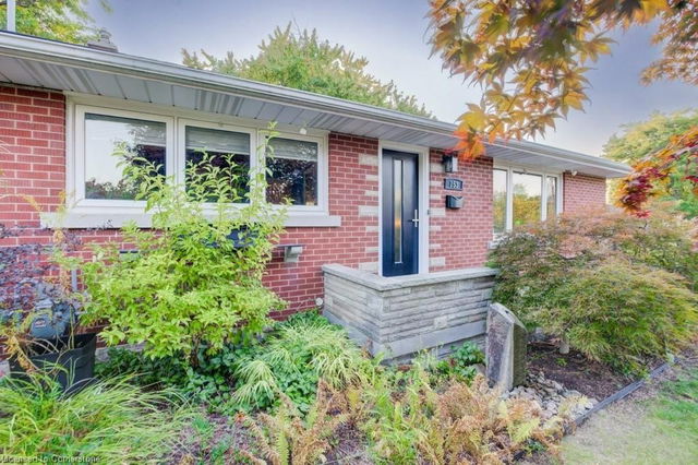 153 Oriole Street