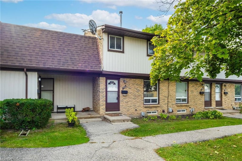 13 - 210 Glamis Road