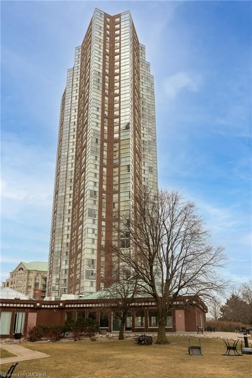 7 Concorde Place #212, Toronto, Ontario (MLS 40651961)