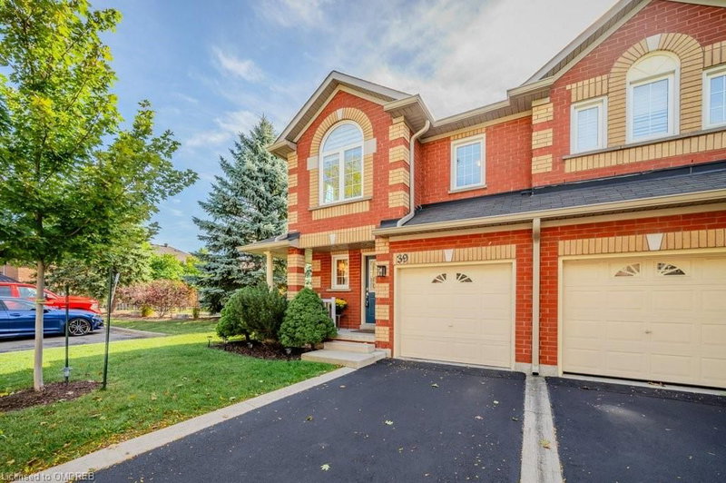 39 - 2022 Atkinson Drive