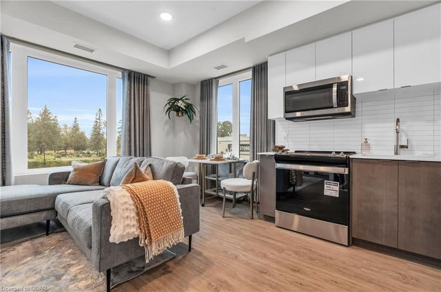 111 - 708 Woolwich Street