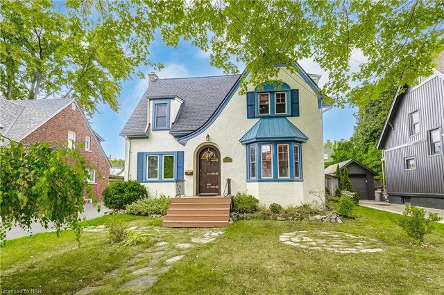 6 Highland Gardens