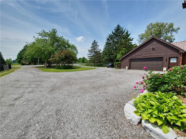 11719 Guelph Line