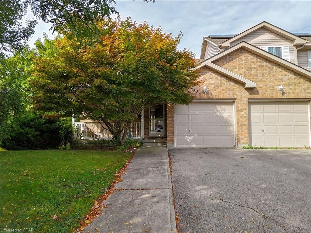 Row/Townhouse sold at 138 Athlone Crescent, Stratford, Stratford, N4Z 1H9 - MLS: 40654169