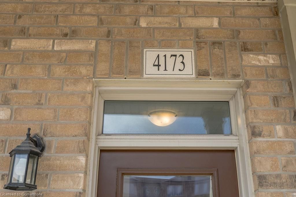 Row/Townhouse sold at 4173 Palermo Common, Burlington, Longmoor, L7L 0G7 - MLS: 40654736