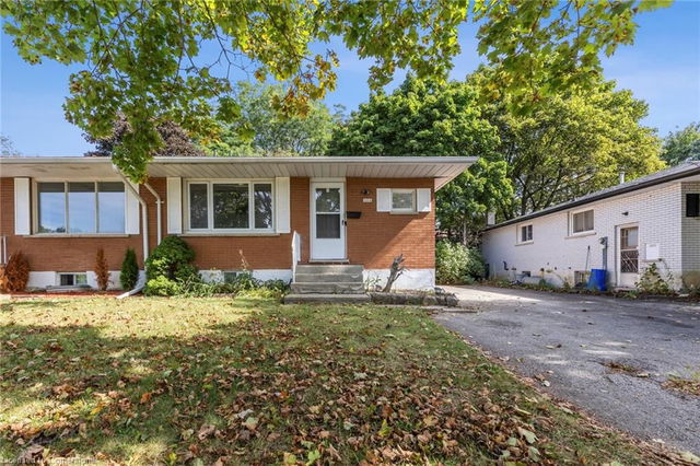 225B Cedarbrae Avenue