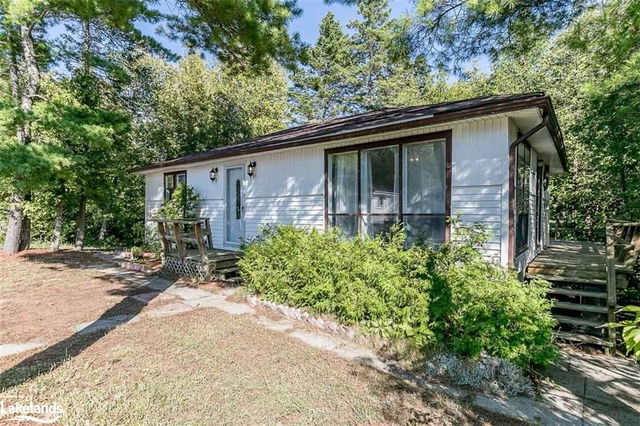 832 River Road