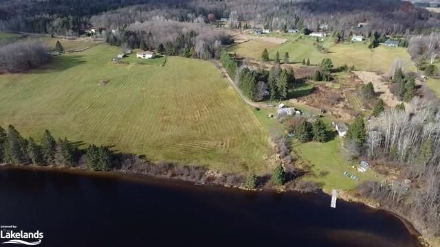 1088 North Mary Lake Road, Huntsville, Ontario (MLS 40661184)