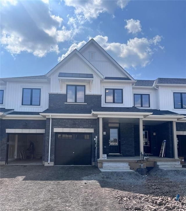 339 Port Crescent