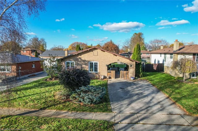 30 Rolling Acres Drive