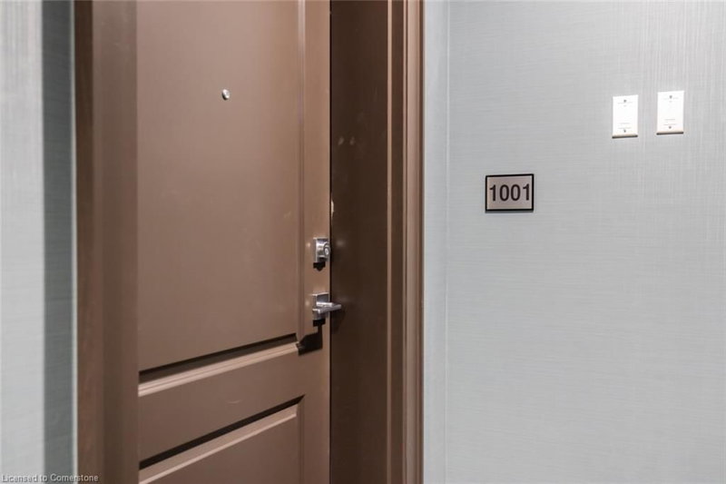 Room1