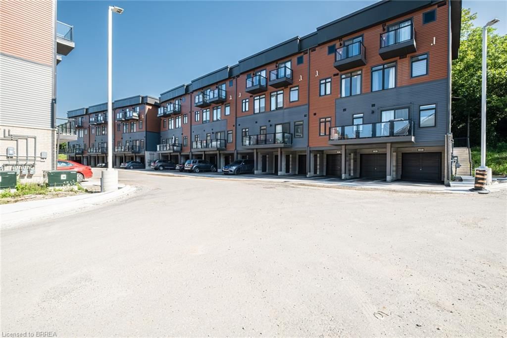 Row/Townhouse leased at 57-2 Willow Street, Paris, Fair Grounds, N3L 2K6 - MLS: 40665477