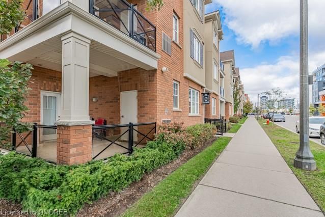 2338 Taunton Road #204, Oakville, Ontario (MLS 40665619)