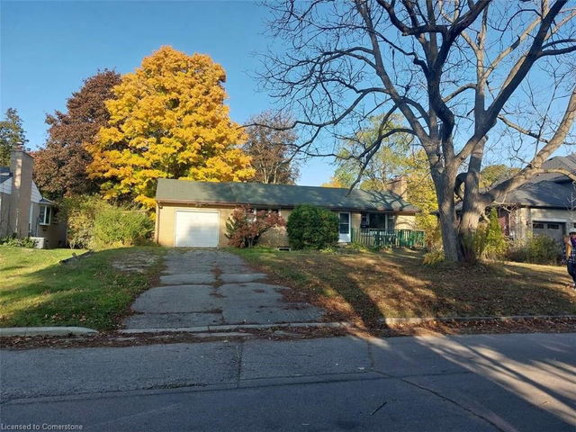 74 Rodney Boulevard