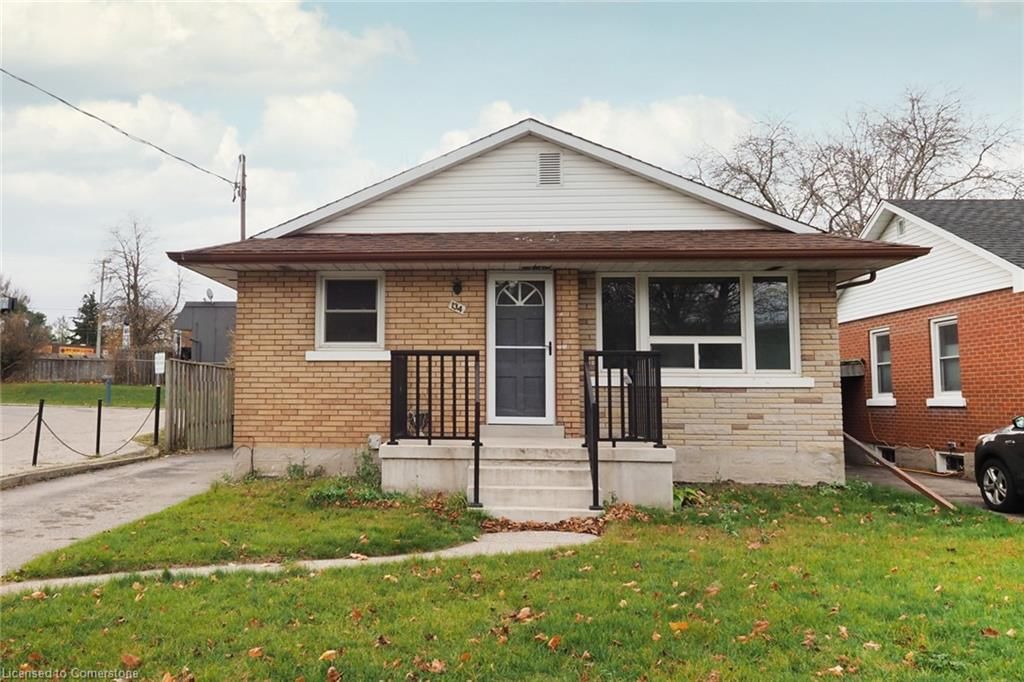 Single Family Residence sold at 134 Patricia Avenue, Kitchener, Downtown Kitchener/West Ward, N2M 1J6 - MLS: 40671822