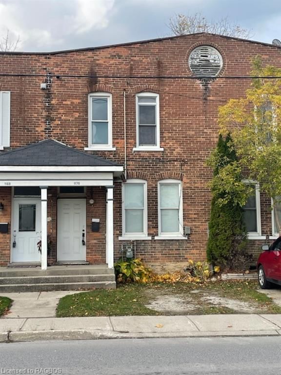 Row/Townhouse sold at 1170 2nd Avenue, Owen Sound, Owen Sound, N4K 4N2 - MLS: 40672117