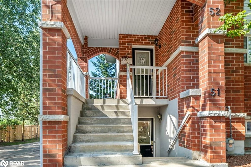 52 - 239 Ferndale Drive S