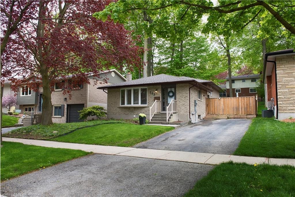 Single Family Residence leased at LOWER-143 Coach Hill Drive, Kitchener, Alpine Village/Country Hills, N2E 1N7 - MLS: 40672637