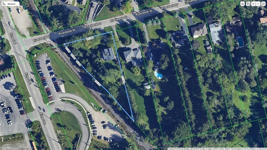 Single Family Residence sold at 111 Riverbank Drive, Cambridge, Maple Grove, Riverbank, Royal Oak, N3H 4R6 - MLS: 40673139